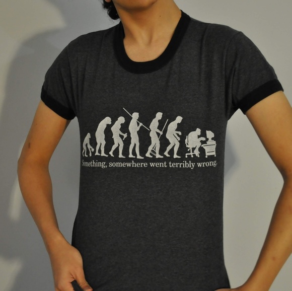 ☆ Graphic Tee ☆ - Picture 2 of 8